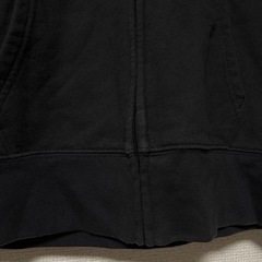 GAPパーカーの画像