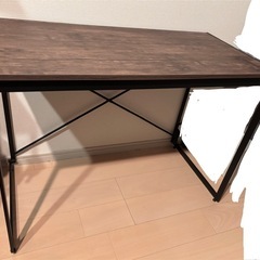 目立った傷汚れなし　折りたたみデスクの画像