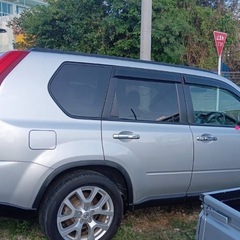 日産 エクストレイルの画像