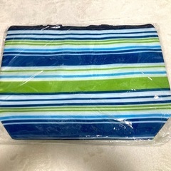 オリジナルボーダー保冷　ファスナー付き トートバッグ・新品・未使用: 保冷バッグ: 内側アルミ:男女兼用の画像