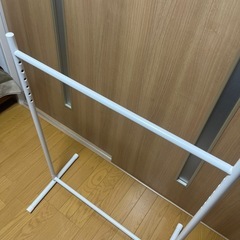 タンス内用パイプハンガーの画像