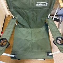 コールマン　フォールディングリビングテーブル90と折りたたみ椅子２個せっとセットの画像