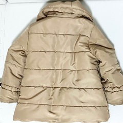 100円！プティマイン　100サイズ　中古難あり格安　ダウンコート　ベージュ　リボン付き　女の子　もこもこ　あったか　の画像