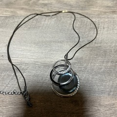 おしゃれロングネックレス　の画像