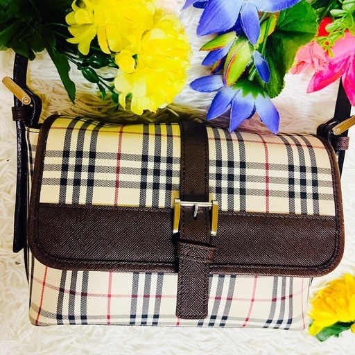 BURBERRY✨バーバリー✨ショルダーバッグ✨肩がけ✨ノバチェック✨レザー✨