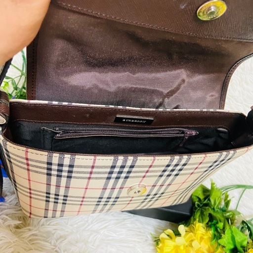 BURBERRY✨バーバリー✨ショルダーバッグ✨肩がけ✨ノバチェック✨レザー✨
