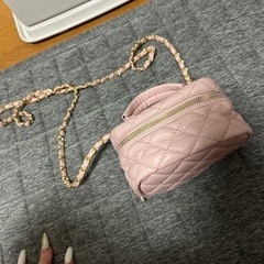 バニティ+化粧品の画像