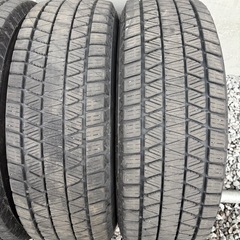 215/70/16冬DM-V3の画像