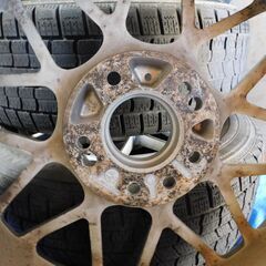 アルミホイール（マルチ）　タイヤ　205/60R16の画像