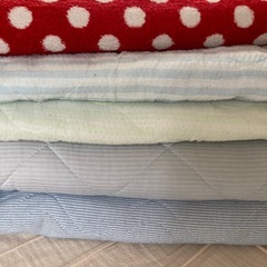 シーツなど5枚の画像