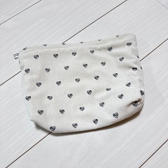 コーデュロイ ハート柄ポーチ　大きめ　コスメの画像