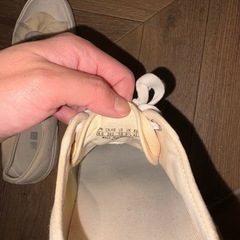 ユニクロ　スニーカーの画像