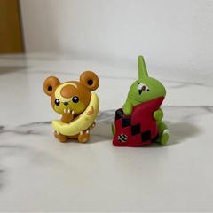 ポケモン フィギュアとチャームセットの画像