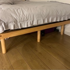 セミダブルベッドの画像