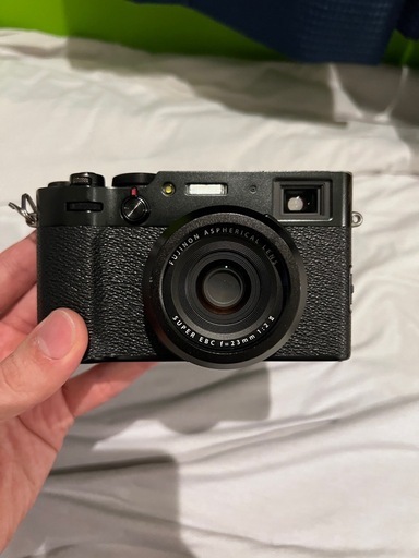 富士フイルム FUJIFILM X100V