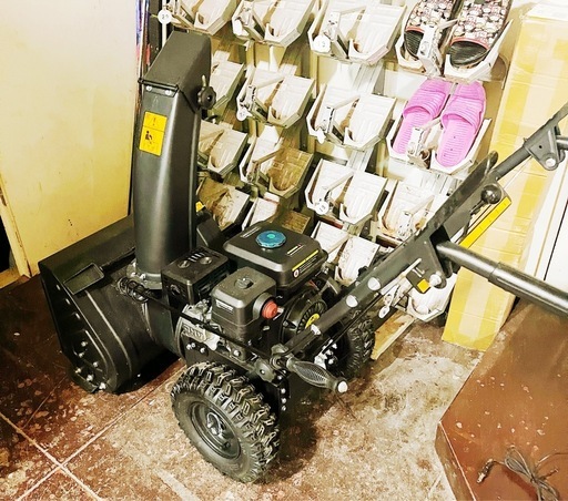 （取引終了）中古作動品　除雪機 電動 自走式 エンジン 除雪 小型 7馬力 強力 ハイパワー 雪かき機 4サイクル ミニローダー 雪片し 雪撥ね 雪掘り sg098