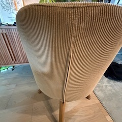 ダイニングチェアにオススメ　unico pllvoチェアの画像