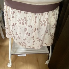 【沖縄本島内配送可！】子供用品 ベビー用品 移動楽々 ベビーベット Delta Childrenの画像