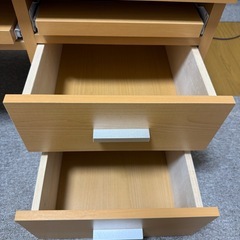 【美品】ローデスク、テーブル(引き取りのみ)の画像