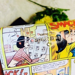 コラボ✨新品✨kate spade✨ケイトスペード✨財布✨アメコミ✨ベロニカ✨の画像