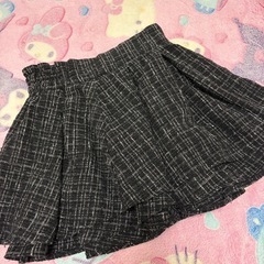 スカート１枚キュロットスカート２枚
の画像