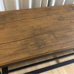 テレビボードの画像