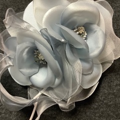 コサージュ　花飾り　ペールブルー&グレー　卒業式　入学式　お祝い　ブローチの画像