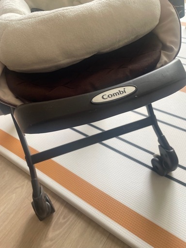 【交渉中】combi　ネムリラ　自動　市内であればお届け可能