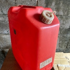 掲載出品を 多く引き取っていただける方の限定　灯油タンクの画像
