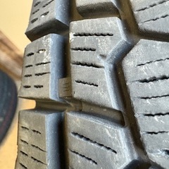 215/70/16冬ヨコハマの画像