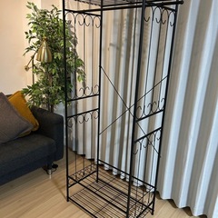 ハンガーラックの画像