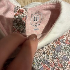 GAP ロンパース　70センチの画像