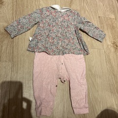 GAP ロンパース　70センチの画像