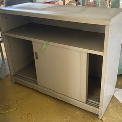 スチール、一部木製キャビネットの画像