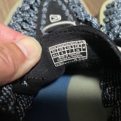 キーン　ユニークサンダルの画像