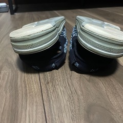 キーン　ユニークサンダルの画像