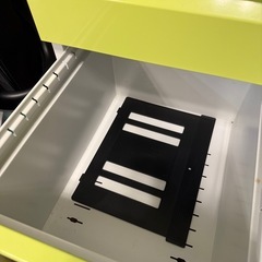 キャビネットの画像