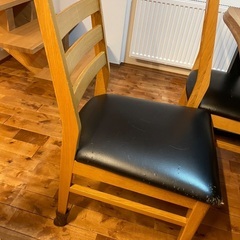 ダイニングテーブル　イス4脚　セットの画像