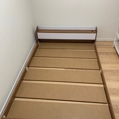 ダブルサイズ　ベッド枠　ローベッド　の画像