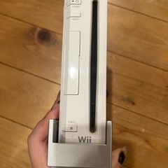 【募集停止中】wii本体 リモコン ヌンチャク ゲーム の画像