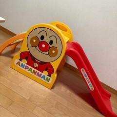 アンパンマン　　滑り台の画像