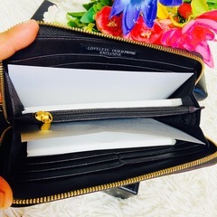 スタッズ✨MCM✨エムシーエム✨財布✨ヴィセトス✨本革✨ラウンドファスナー✨限定の画像