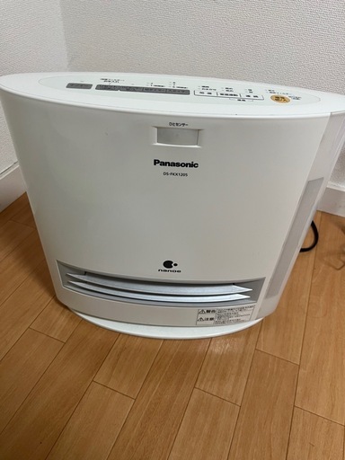 ? Panasonic製 ヒーター（型番：DS-FKX1205）