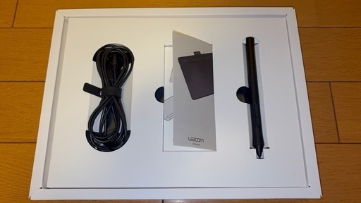 2056710018_004.jpg WACOM/ワコム Intuos Medium ワイヤレス ブラック CTL-6100WL/K0 美品 ペンタブ 板タブ