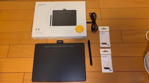 WACOM/ワコム Intuos Medium ワイヤレス ブラック CTL-6100WL/K0 美品 ペンタブ 板タブ