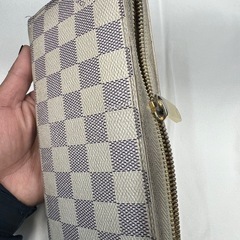 
LOUIS VUITTON ルイヴィトン ダミエアズール ジッピーウォレット ラウンドファスナー 長財布 メンズ レディース ホワイト ジャンク品 の画像