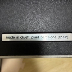 【アンティーク】インテリアとしてのタイプライターの画像