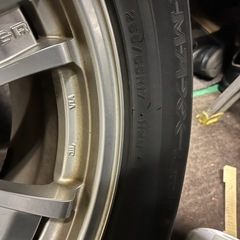 スタッドレスタイヤ　プラド　ハイラックス　サーフの画像