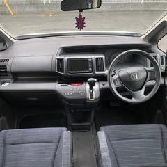 ステップワゴン　の画像