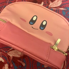 星のカービィ♪獅子座カービィのぬいぐるみ&カービィクリアコスメポーチ（どちらも未使用美品）の画像